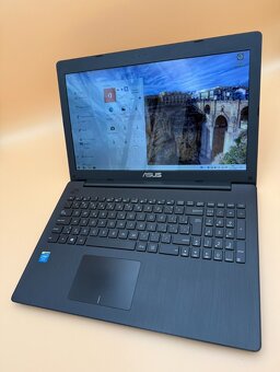 Notebook ASUS X553M / Intel Celeron / 8GB RAM / 120gb SSD - 2