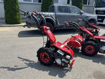 Dvojkolesový jednoosový malotraktor - 2