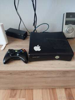 Predám XBOX 360 S, Slim konzolu - 2