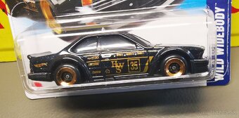 HW BMW a BENTLEY - 2