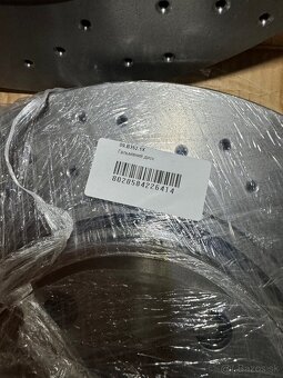 Brzdový kotúč Brembo Xtra - vŕtaný - 2