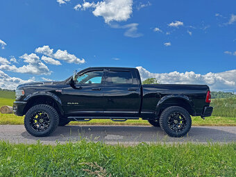 DODGE RAM 2500 HEAVY DUTY 6.4 HEMI LARAMIE – LED LIFT - 2