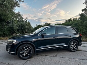 Volkswagen Touareg 3.0TDI - 2
