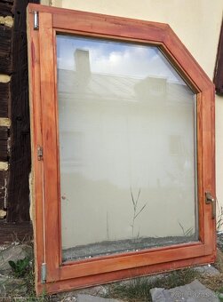 Použite staršie okno _ okná . - 2