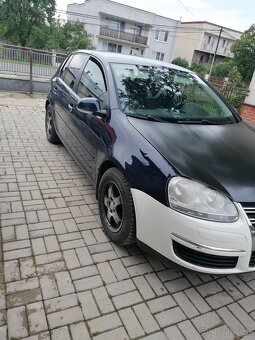 Golf 5 - 2