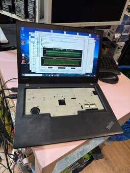 Predám nekompletný notebook Lenovo T470 na diely alebo doskl - 2