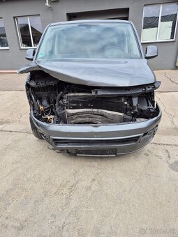 Vw multivan long T5.1  2012 2.0.tdi 132kw - 2