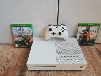 Xbox One S - 2