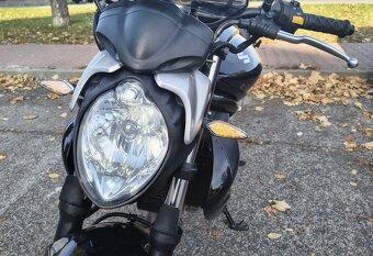 Suzuki SFV650 Gladius - 2