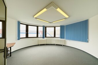 Kancelárske priestory na prenájom v historickom centre Ži - 2