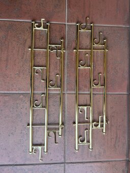 2 mosadzné vešiačiky - 2