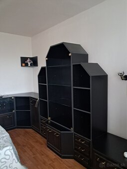 Darujem obývaciu stenu a sedačku - 2