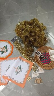 Predam balik vianocnych  dekoracii - 2