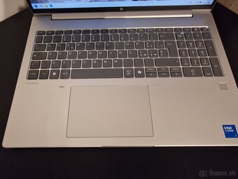 16" HP ProBook 4 G1i 16 - 2