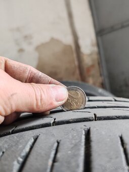 Pirelli cinturato p7 235/45 R18 - 2