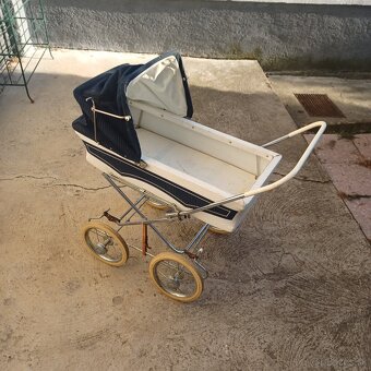 Predám retro kočík pre bábiky - 2