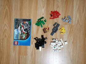 Lego závodné auto - 2