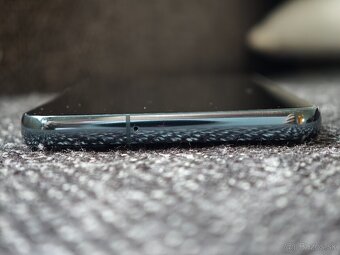 Predám Samsung Galaxy S22+ 256GB s príslušenstvom - 2