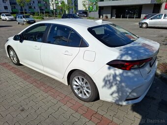 Toyota Corolla sedan 1.5 Dynamic Force 123 k,automat,1.maj - 2