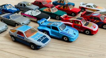 Staršie Matchbox autíčka - 2
