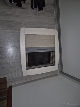 Stresne okno karavan - 2