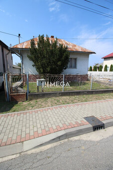 PREDAJ staršieho rodinného domu v obci Modrá nad Cirochou - 2