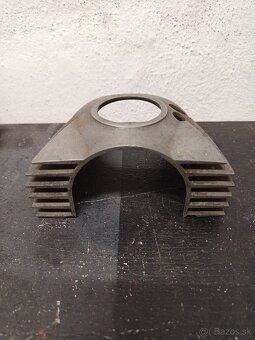 Kryt karburátora - 2