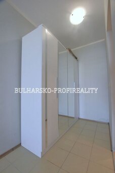Exkluzivní nabídka: Prostorný apartmán 2+kk s bočním výhlede - 2