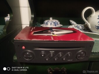 2ks autoradio Renault s CD a kazeta s kodom vid foto - 2