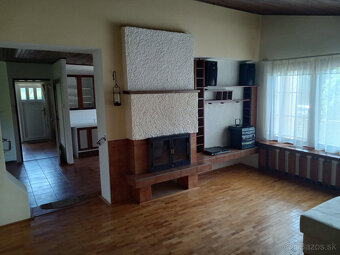 Rodinný dom na prenájom, Staré mesto, 4 izby, krb, zahrada - 2