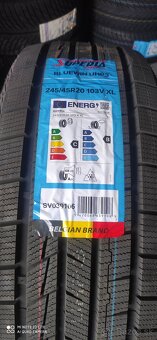 Zimné pneumatiky 245/45 R20 - 2