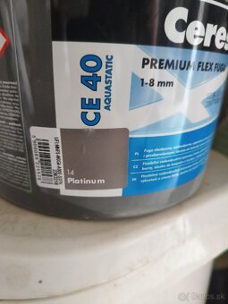 Ceresit škárovacia hmota - 2
