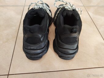 Balenciaga Triple S - 2