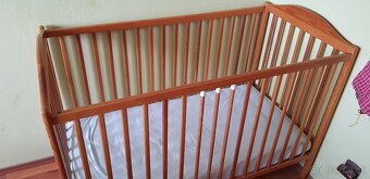 Detska drevená postieľka - 2