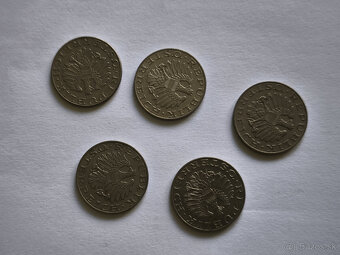 Rôzne mince Schilling - 2