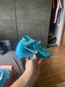 Kopačky phantim luna II - 2