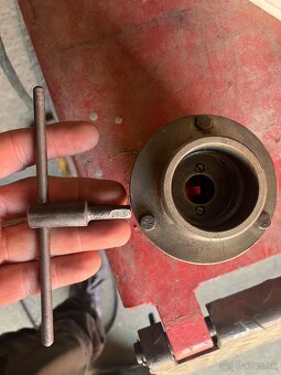 Sústruh mn80 univerzala - 2