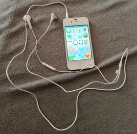 iPhone 4S iOS 6.1.3. 16 gb - 2