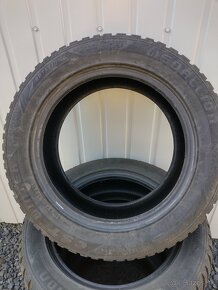Predám zimné pneumatiky 235/55 R17 - 2