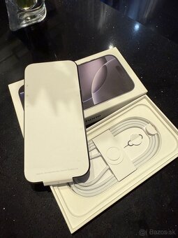 iPhone 16 Pro 256GB Cierny - 2