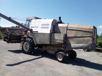 Predam kombajn e512 - 2
