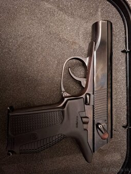 Makarov PM63, cal 9x18 makarov - 2