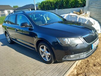 Škoda Superb Combi 2.0 TDI DSG - 2