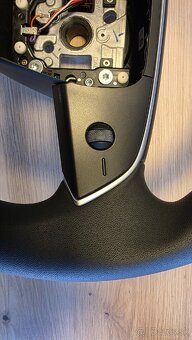 Volant Tesla model 3 highland - 2