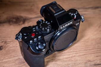 Lumix S5 - 2