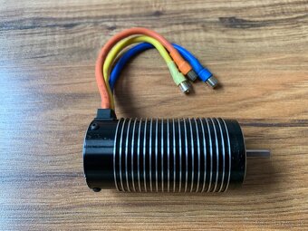 Motor Surpass Hobby 4282 2060KV - 2