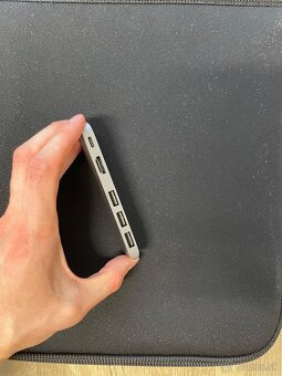 Púzdro na 13” notebook/laptop + Dokovacia stanica 2x USB-C - 2