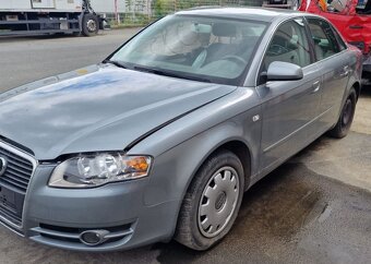 Audi A4 B7 sedan LY7G - 2