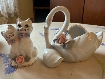 Porcelánové vázičky, sošky - 2