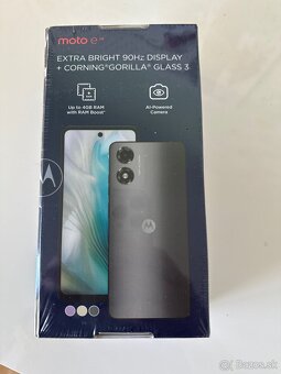 Mobil Motorola Moto e14 - 2